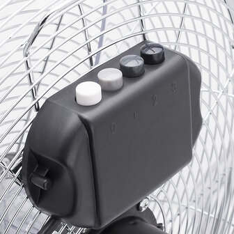 Tristar VE-5975 Metalen Statiefventilator achterkant knopjes